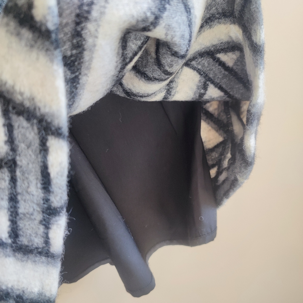 Wool Dress - Picture 9 of 10